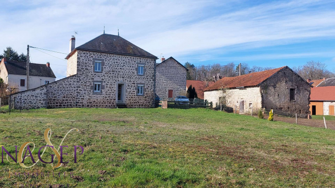 Offres de vente Maison de village Le Mayet-de-Montagne (03250)